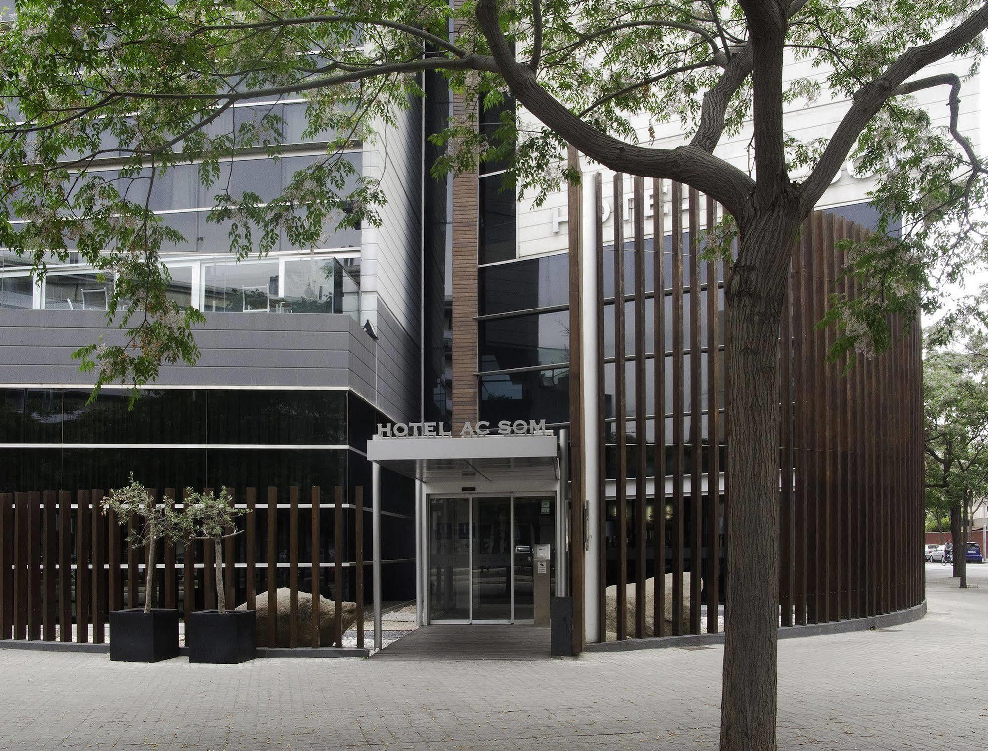 Ac Hotel Som By Marriott L'Hospitalet de Llobregat Exteriör bild
